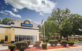 Days Inn By Wyndham Portage Indiana Dunes National Park
